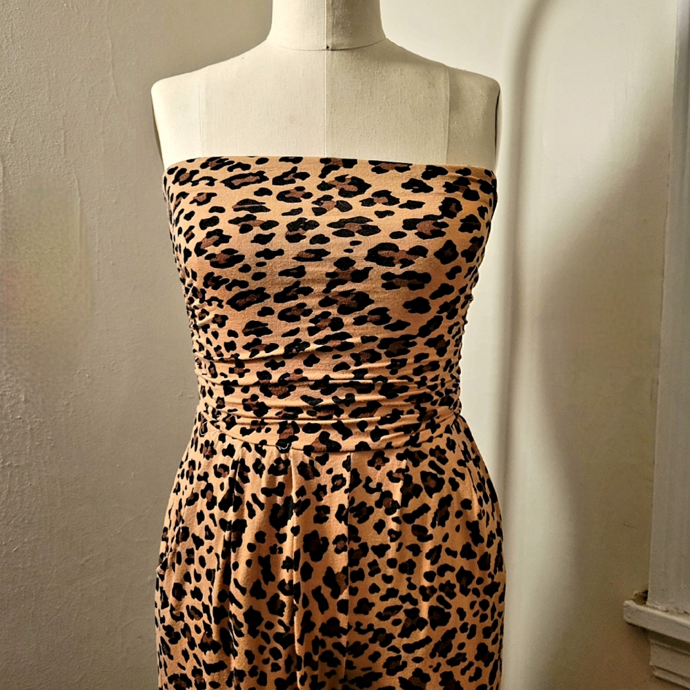 Leopard Print Jumpsuit - Picture 2 of 8